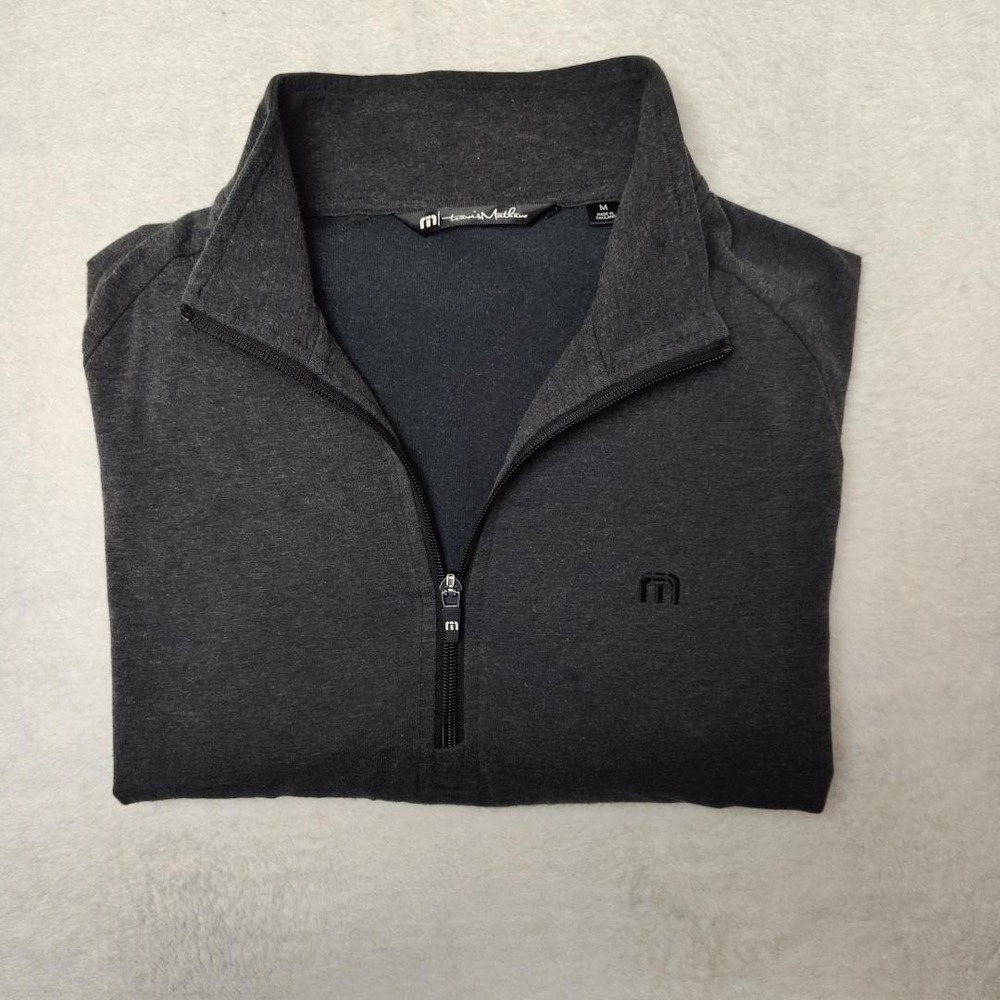 Travis Mathew Sweater Mens Medium Gray 1/4 Zip Mock Neck Tight-Knit Pullover